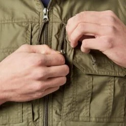 Mens' Travel Gilet -Berghaus Store go 103901 e