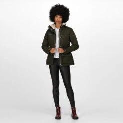 Regatta Women’s Linnette Waterproof Insulated Jacket -Berghaus Store go 497657 e