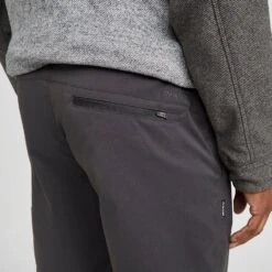 Craghoppers Men’s Kiwi Pro ECO Shorts -Berghaus Store go 521167 e