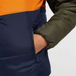 Regatta Kids’ Lofthouse V Insulated Jacket -Berghaus Store go 573345 h